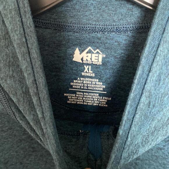 REI Co-op Women's XL Quarter-Zip Long Sleeve Top - Lightweight & Comfortable - Picture 4 of 4